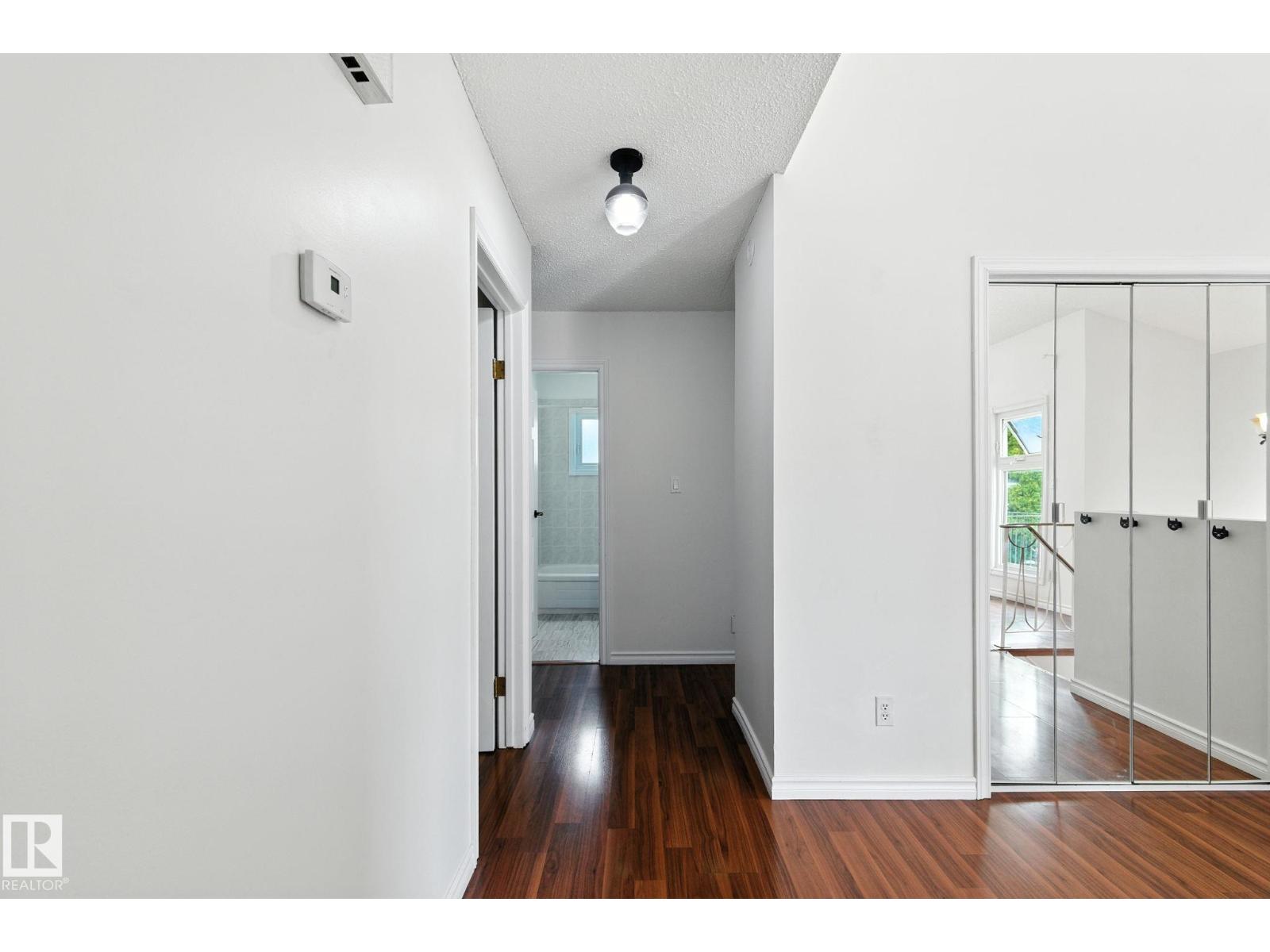 Photo 18 of 1112 56 St Nw, Edmonton AB