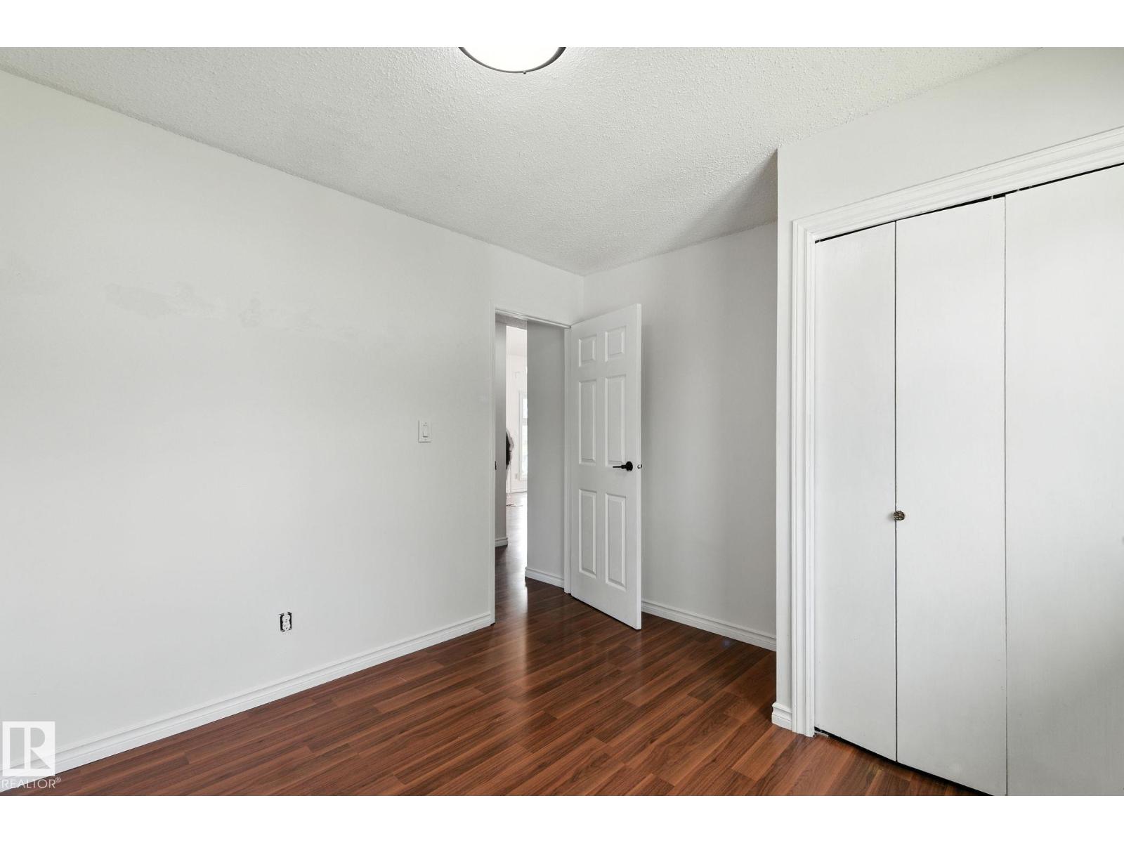 Photo 19 of 1112 56 St Nw, Edmonton AB