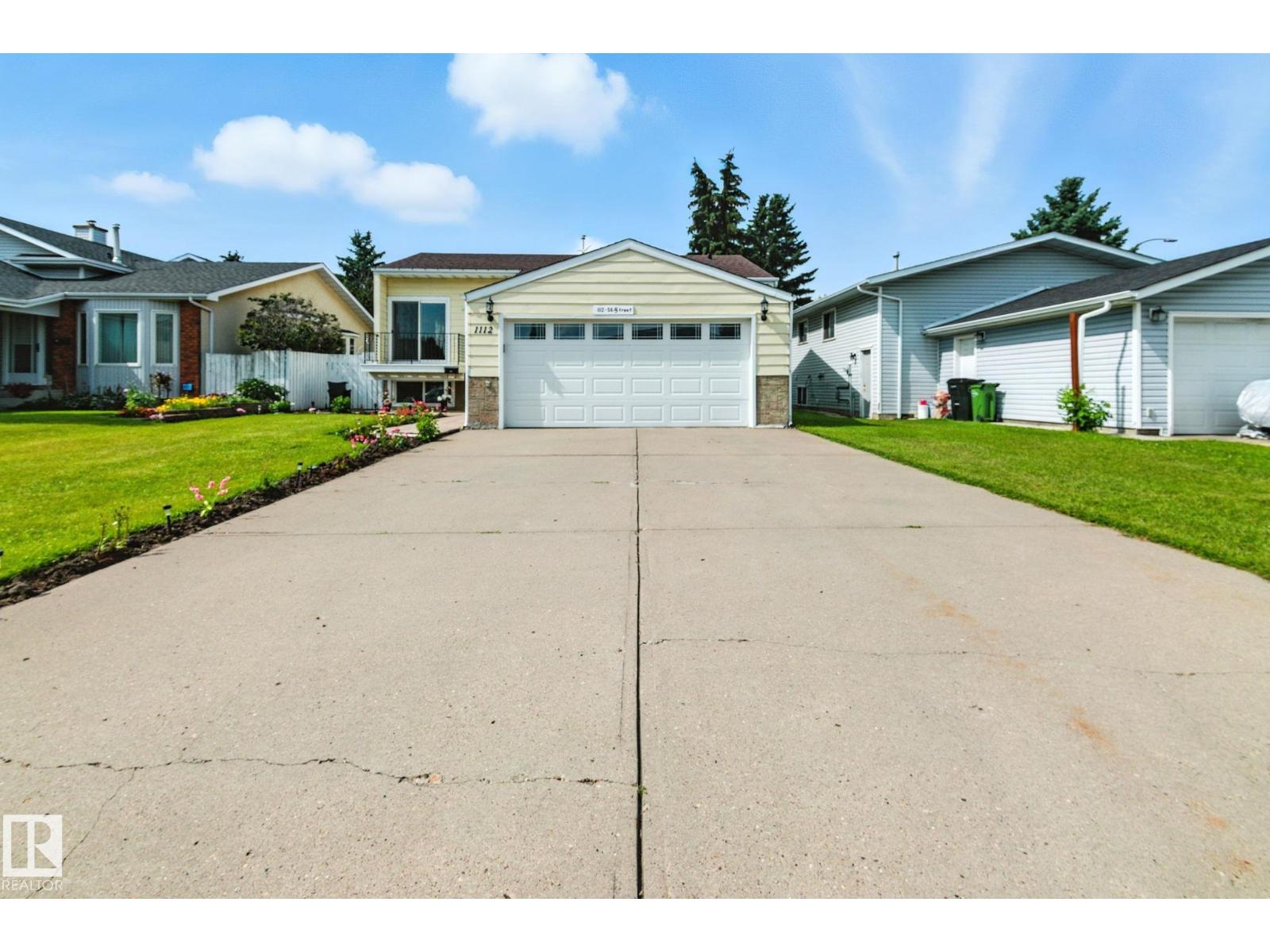 Photo 4 of 1112 56 St Nw, Edmonton AB
