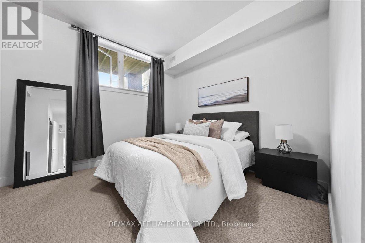 Photo 33 of 3 23 Bergeron Private, Ottawa ON