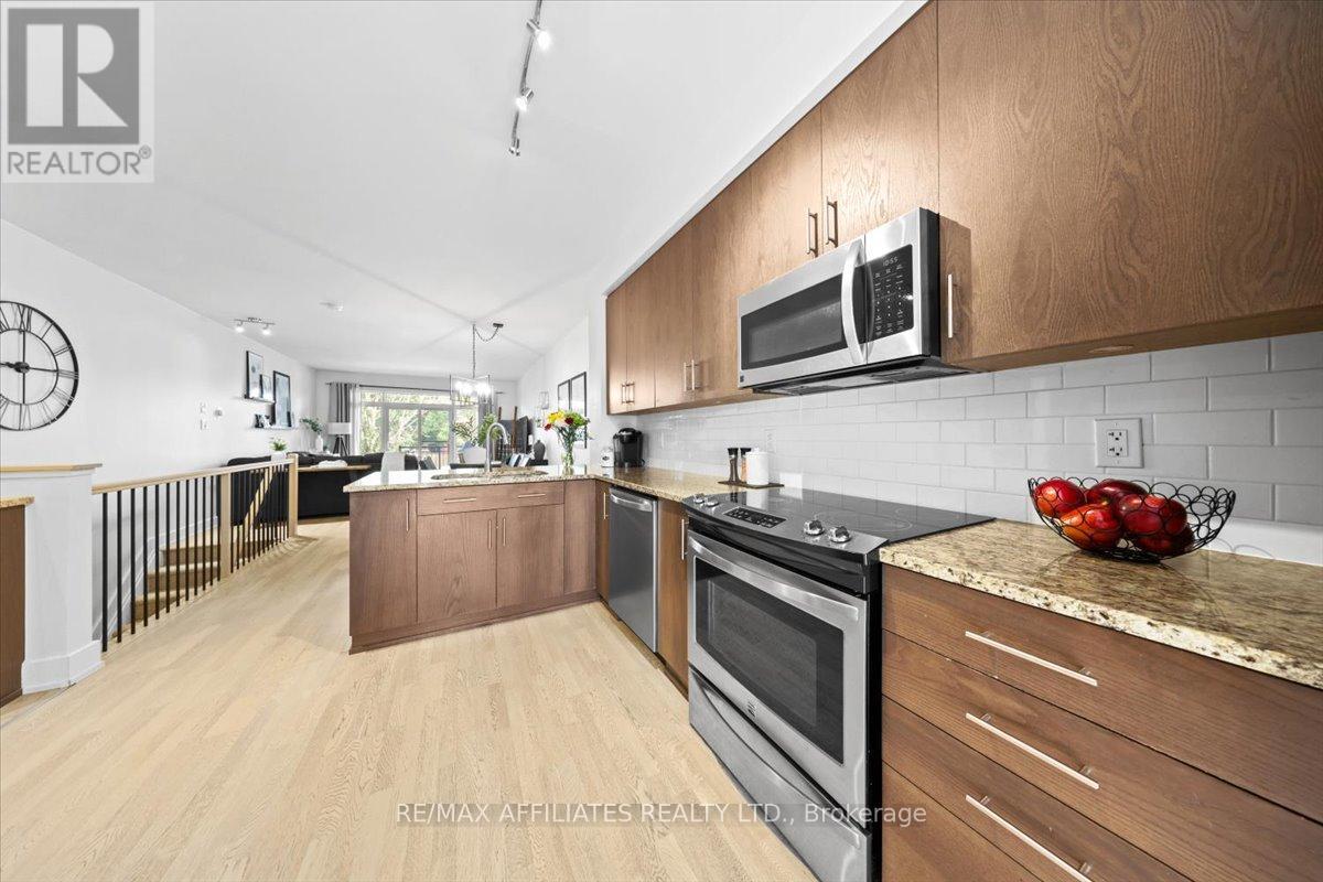 Photo 17 of 3 23 Bergeron Private, Ottawa ON