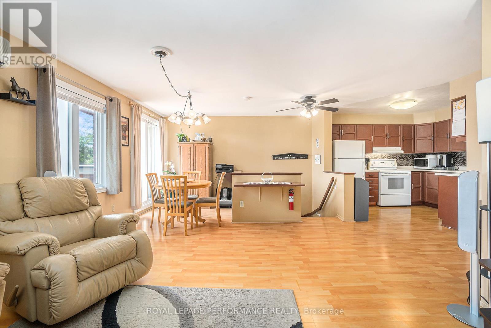 Photo 8 of 201 1765 Cabaret Lane, Ottawa ON