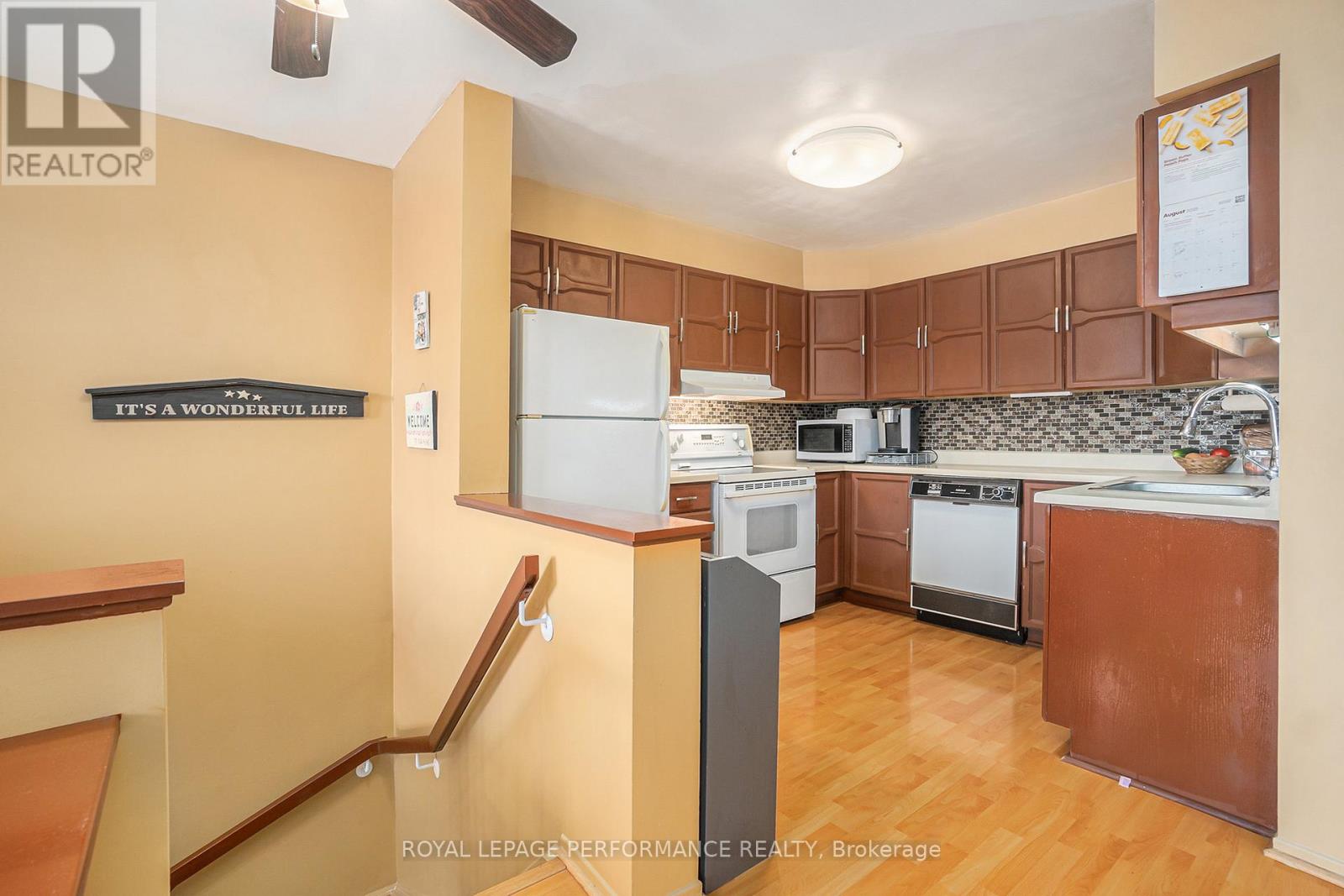 Photo 9 of 201 1765 Cabaret Lane, Ottawa ON