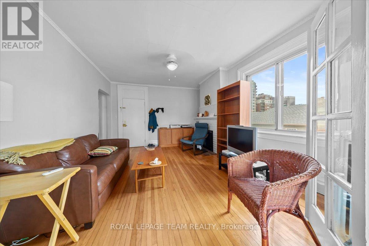 Photo 17 of 479 Cooper Street, Ottawa ON