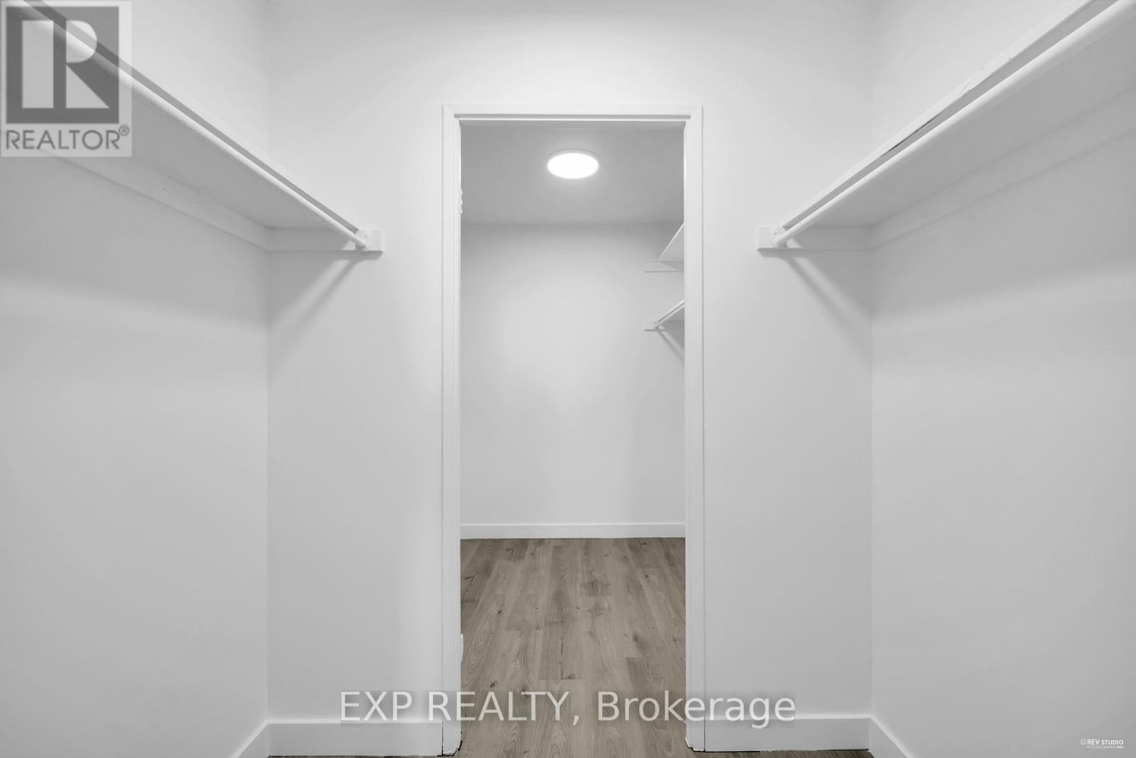 Photo 15 of 907 45 Sunrise Avenue, Toronto ON