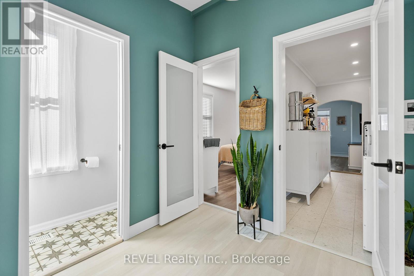 Photo 9 of 206 Bell Street, Port Colborne ON