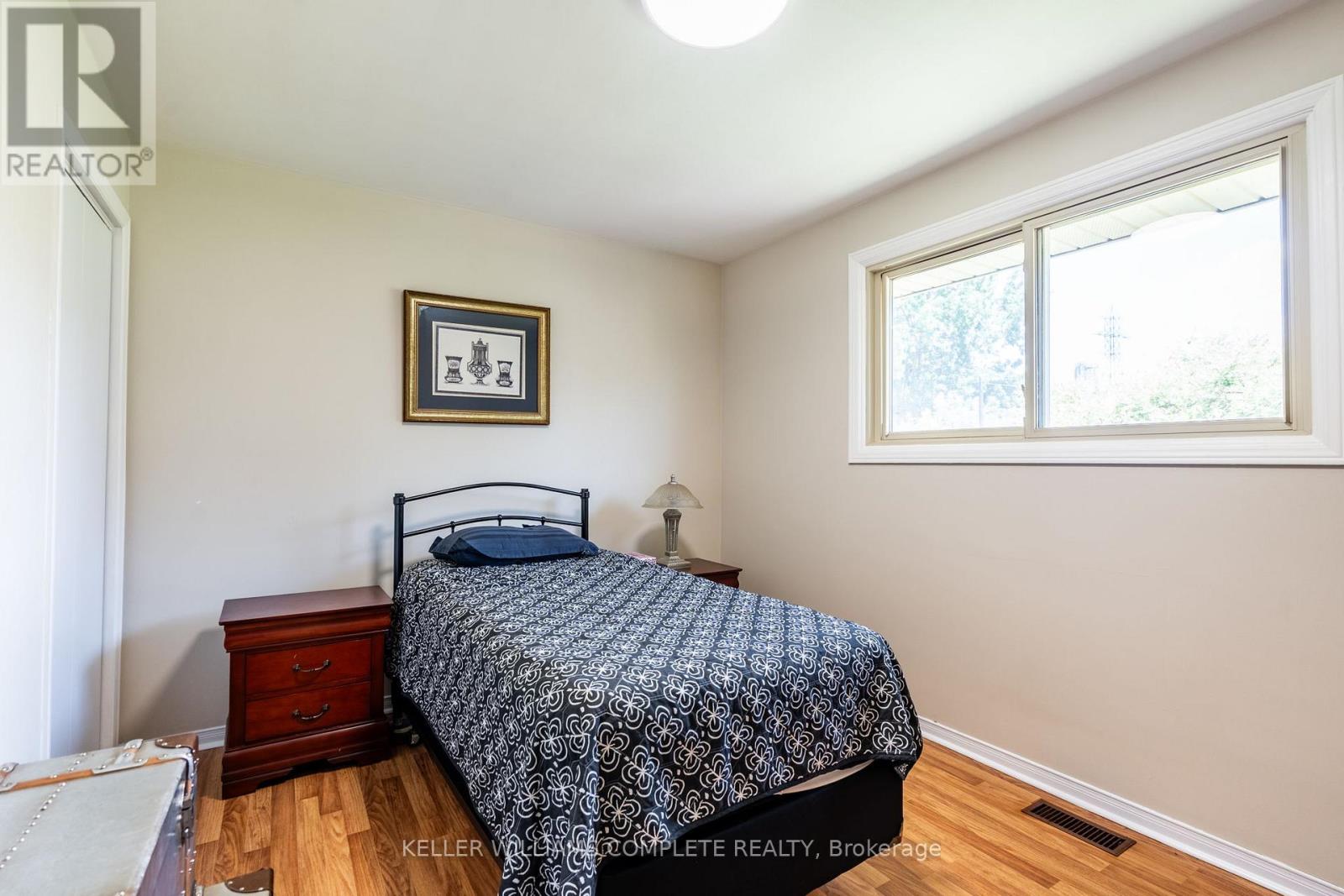 Photo 23 of 5712 Sunnylea Crescent, Niagara Falls ON
