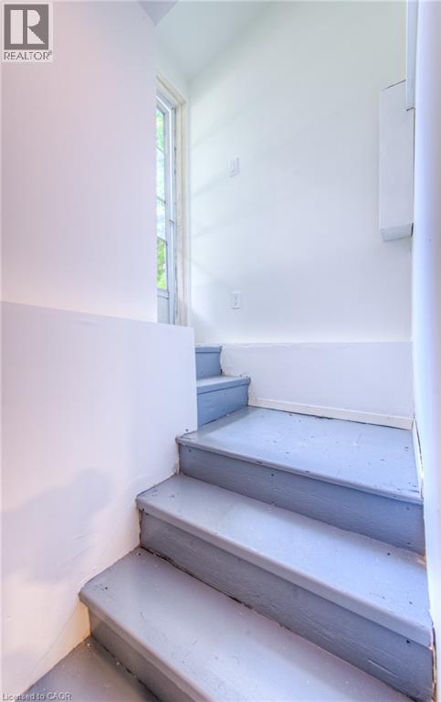 Photo 42 of 102 William Street W, Waterloo ON