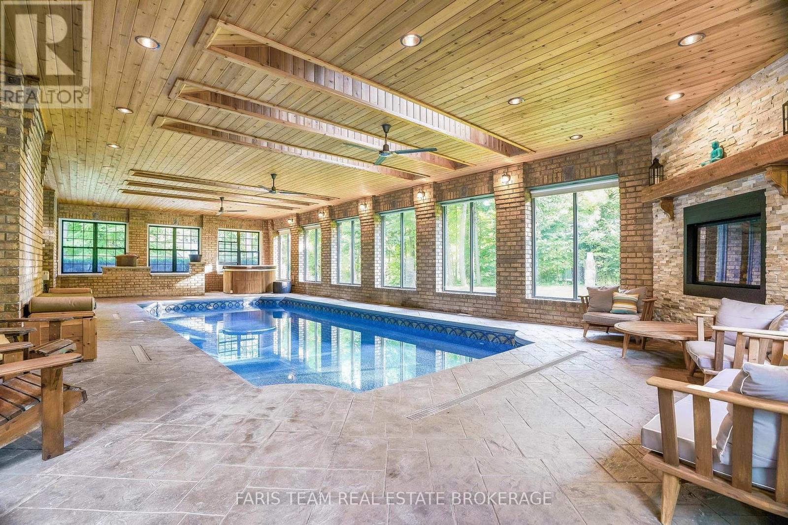 Photo 39 of 1826 Quantz Crescent, Innisfil ON