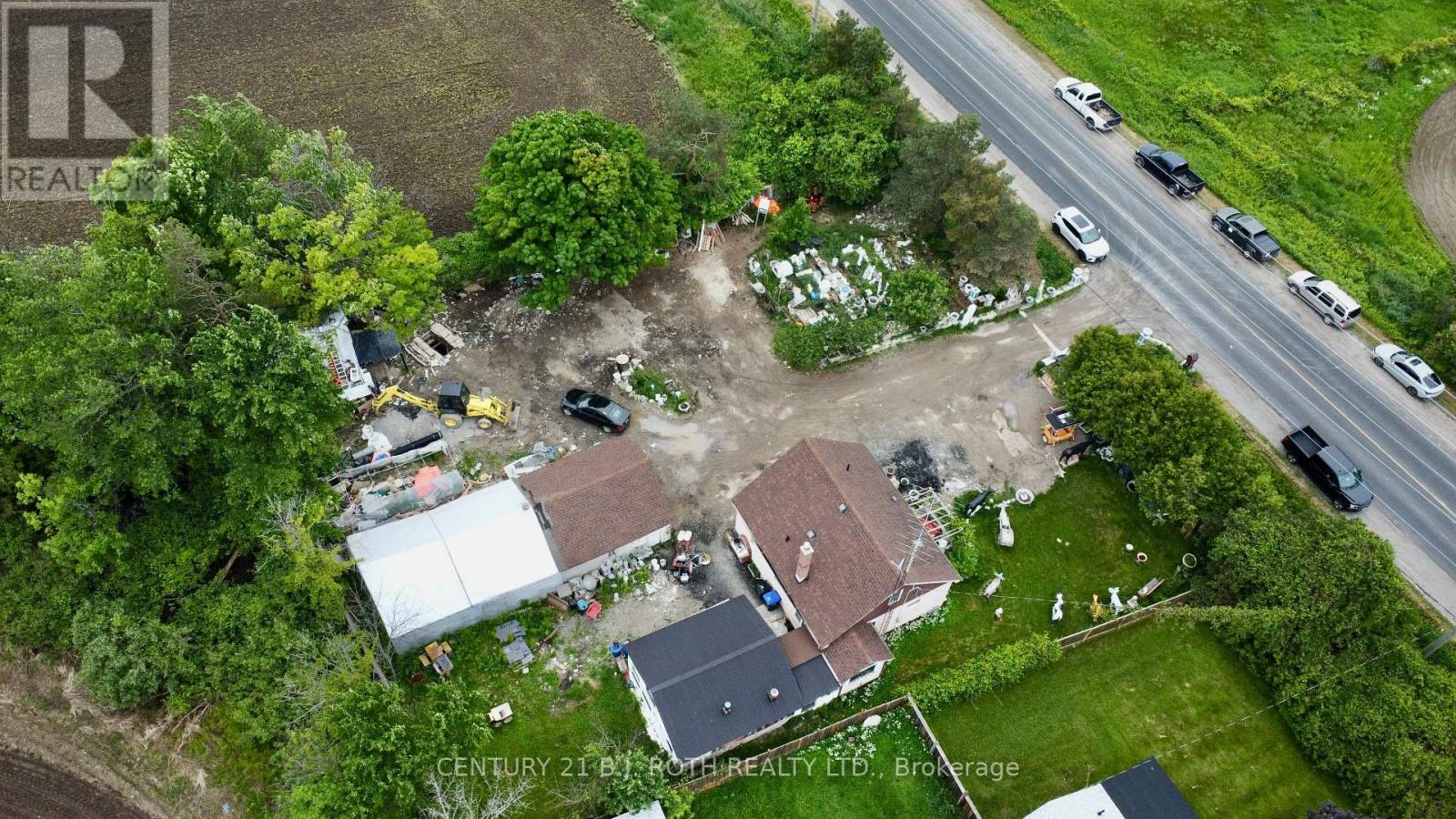 Photo 1 of 1231 10th Line, Innisfil ON