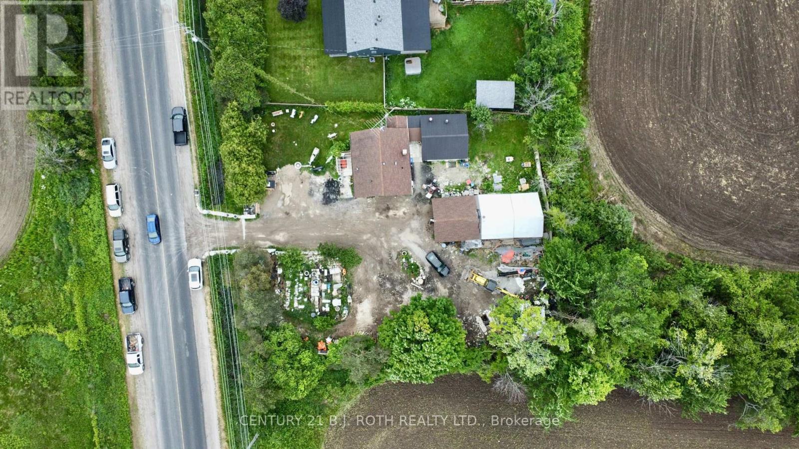 Photo 19 of 1231 10th Line, Innisfil ON