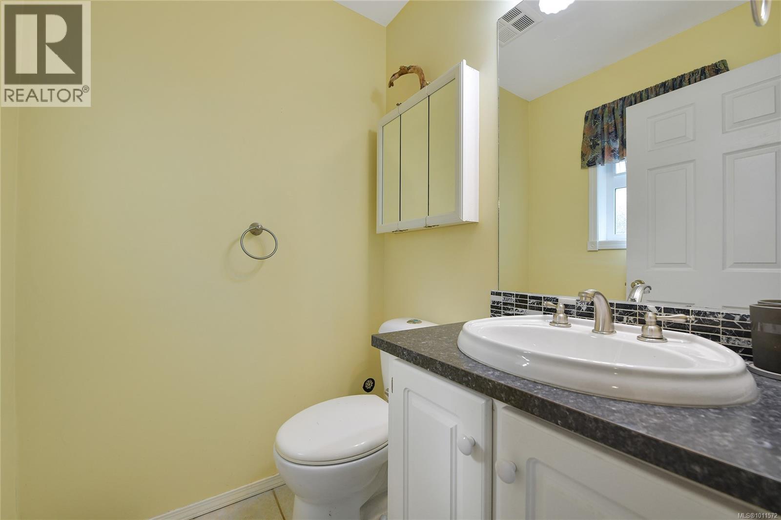 Photo 30 of 1752 Kalmar Rd, Shawnigan Lake BC