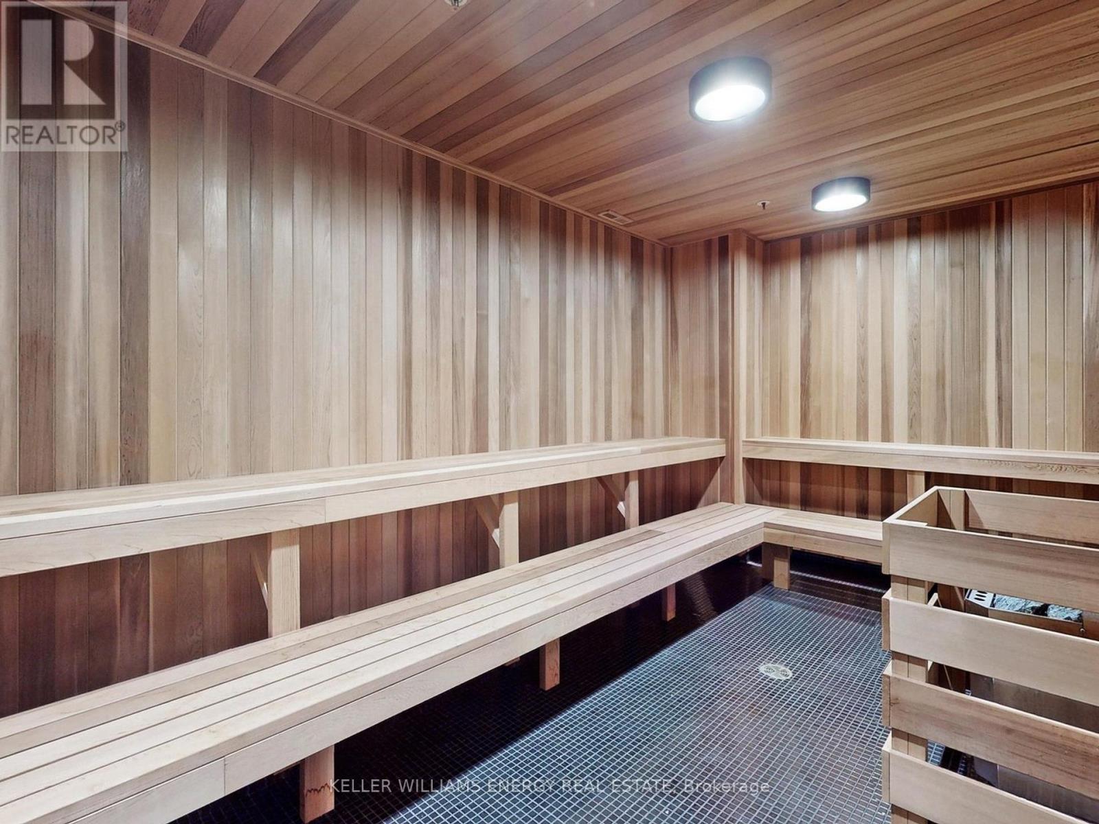 Photo 6 of 1021 251 Manitoba Street, Toronto ON
