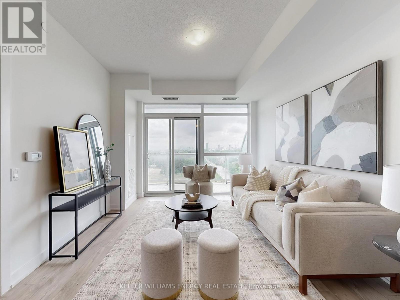 Photo 1 of 1021 251 Manitoba Street, Toronto ON