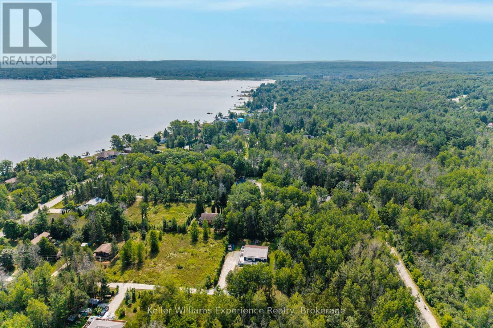 Photo 36 of 37 Crescent Drive, Tay ON