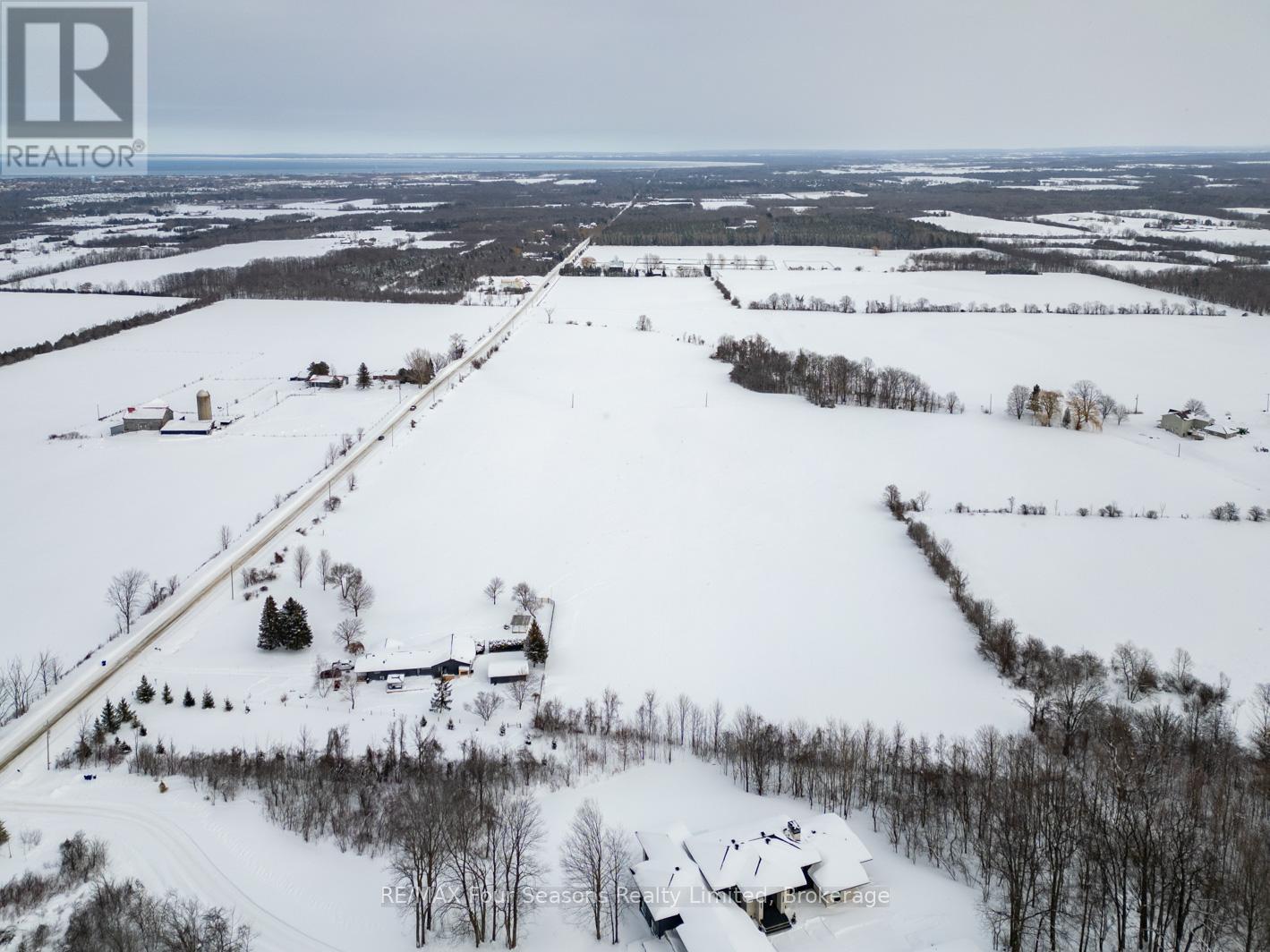 Photo 11 of 8483 36 37 Nottawasaga Side Road, Clearview ON