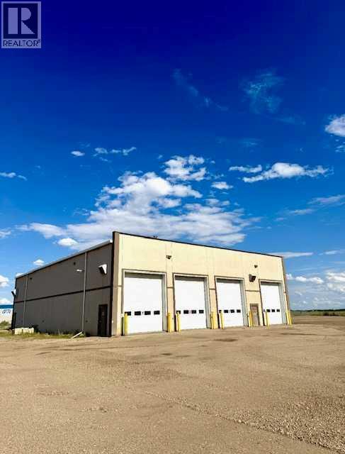 Photo 20 of 9319 81 Avenue, Clairmont AB