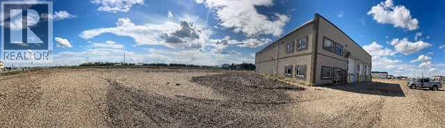 Photo 12 of 9319 81 Avenue, Clairmont AB