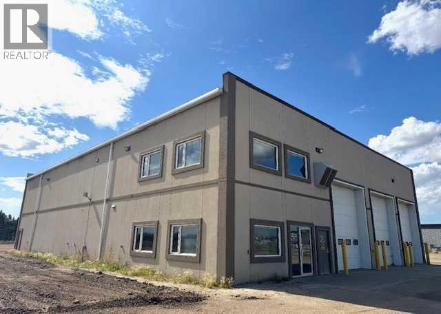 Photo 18 of 9319 81 Avenue, Clairmont AB