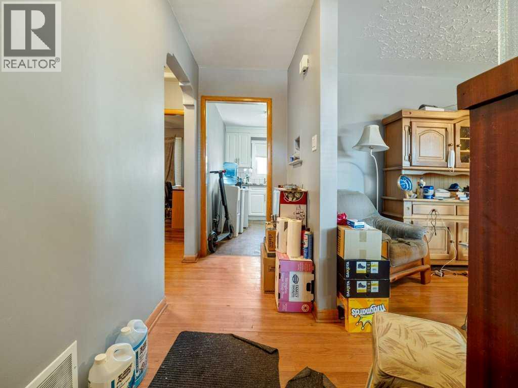 Single Family House Bungalow for Sale in   Street S Glendale Lethbridge 