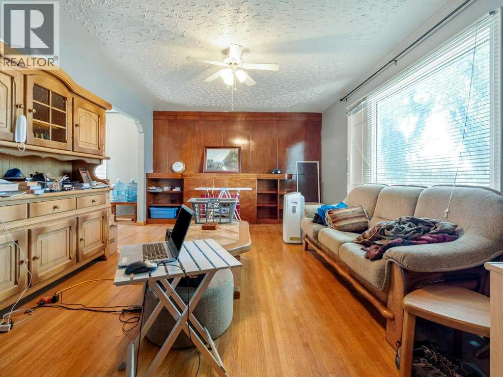 Single Family House Bungalow for Sale in   Street S Glendale Lethbridge 