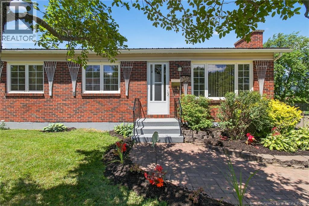 Photo 6 of 39 Laurelle Avenue, Moncton NB