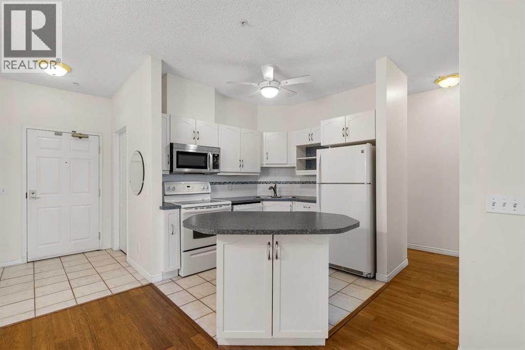 Single Family House for Sale in   Dalhousie Drive NW Dalhousie Calgary 