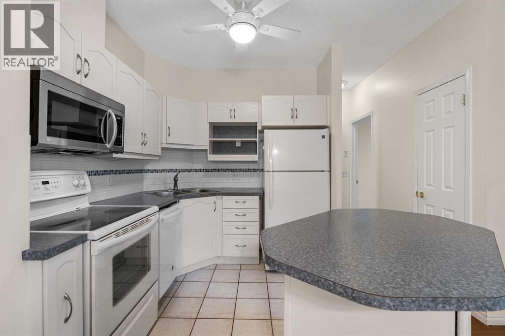 Single Family House for Sale in   Dalhousie Drive NW Dalhousie Calgary 