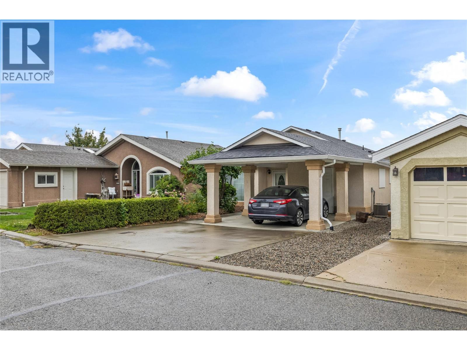 432 2440 Old Okanagan Highway, Westbank