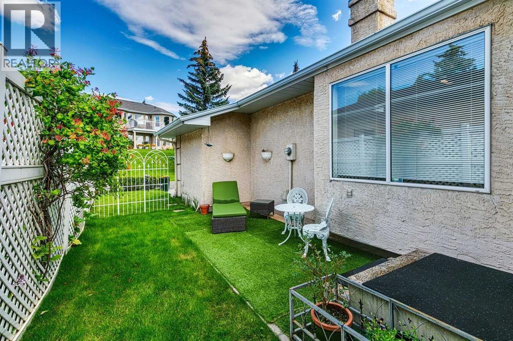 Single Family House Bungalow for Sale in  Sierra Morena Way SW Signal Hill Calgary 