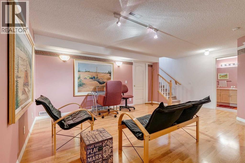 Single Family House Bungalow for Sale in  Sierra Morena Way SW Signal Hill Calgary 