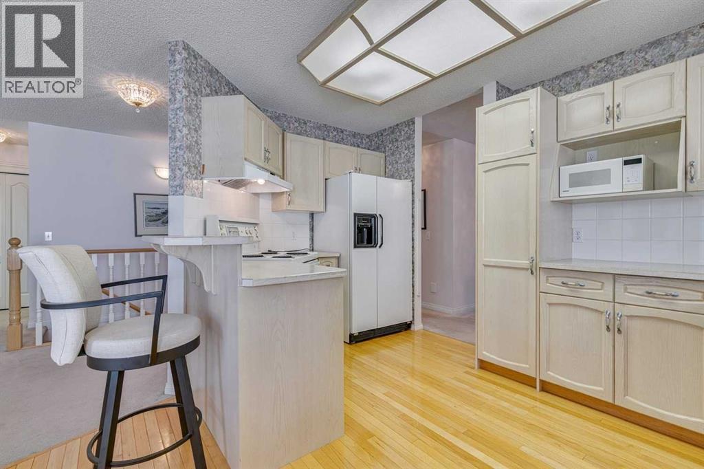 Single Family House Bungalow for Sale in  Sierra Morena Way SW Signal Hill Calgary 
