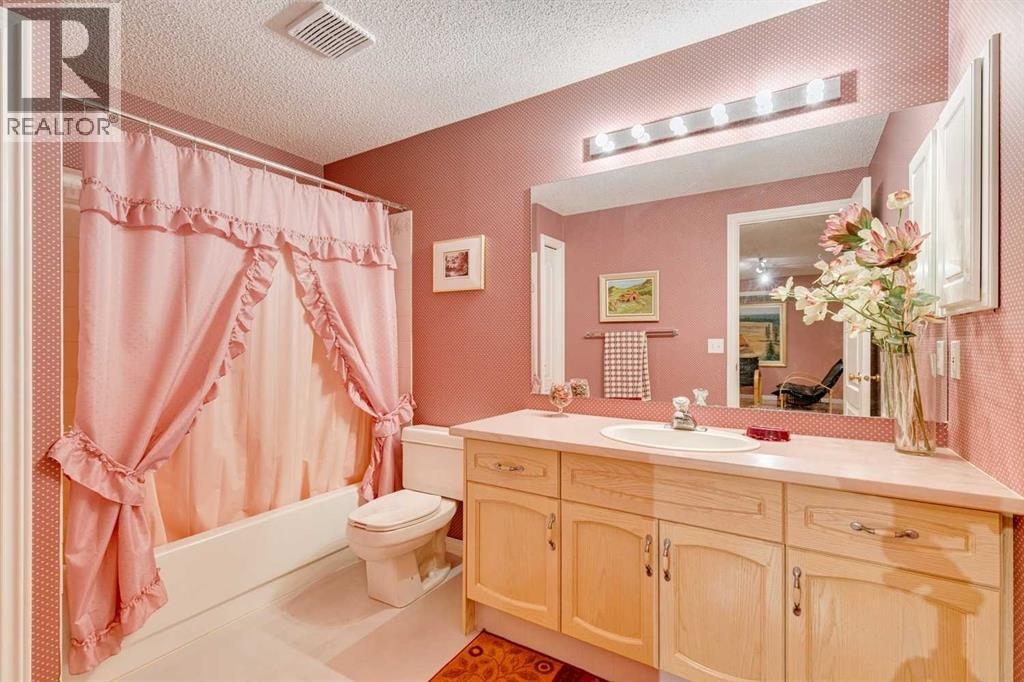 Single Family House Bungalow for Sale in  Sierra Morena Way SW Signal Hill Calgary 