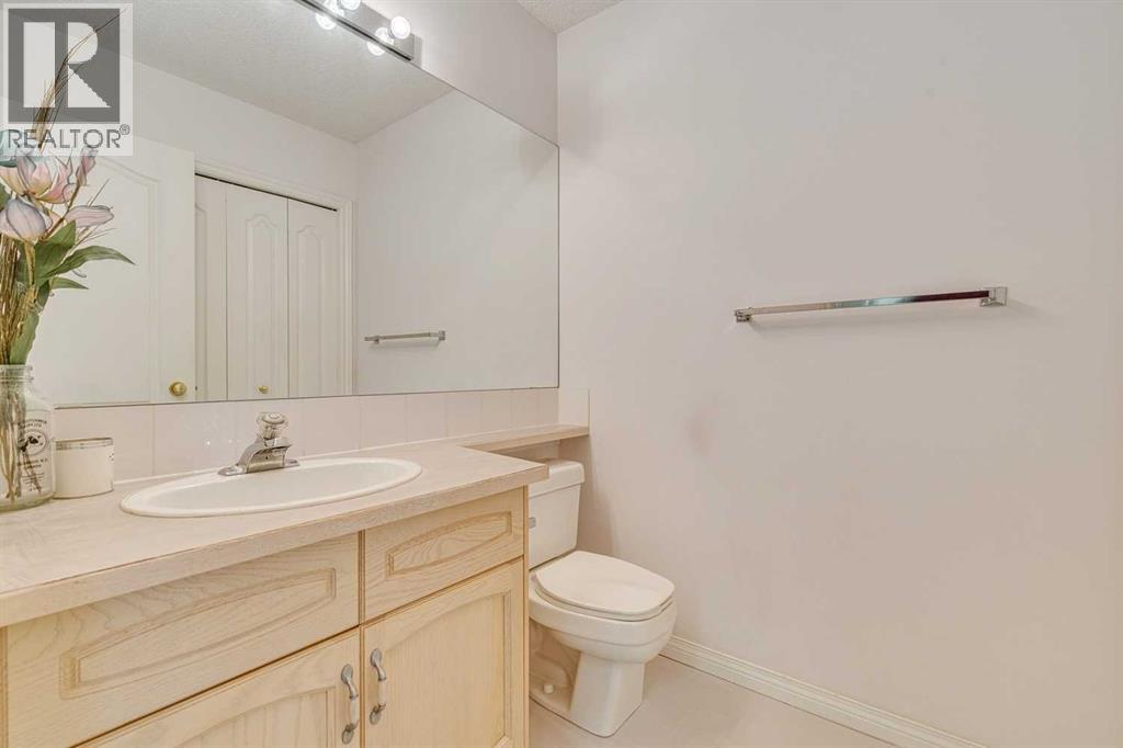 Single Family House Bungalow for Sale in  Sierra Morena Way SW Signal Hill Calgary 