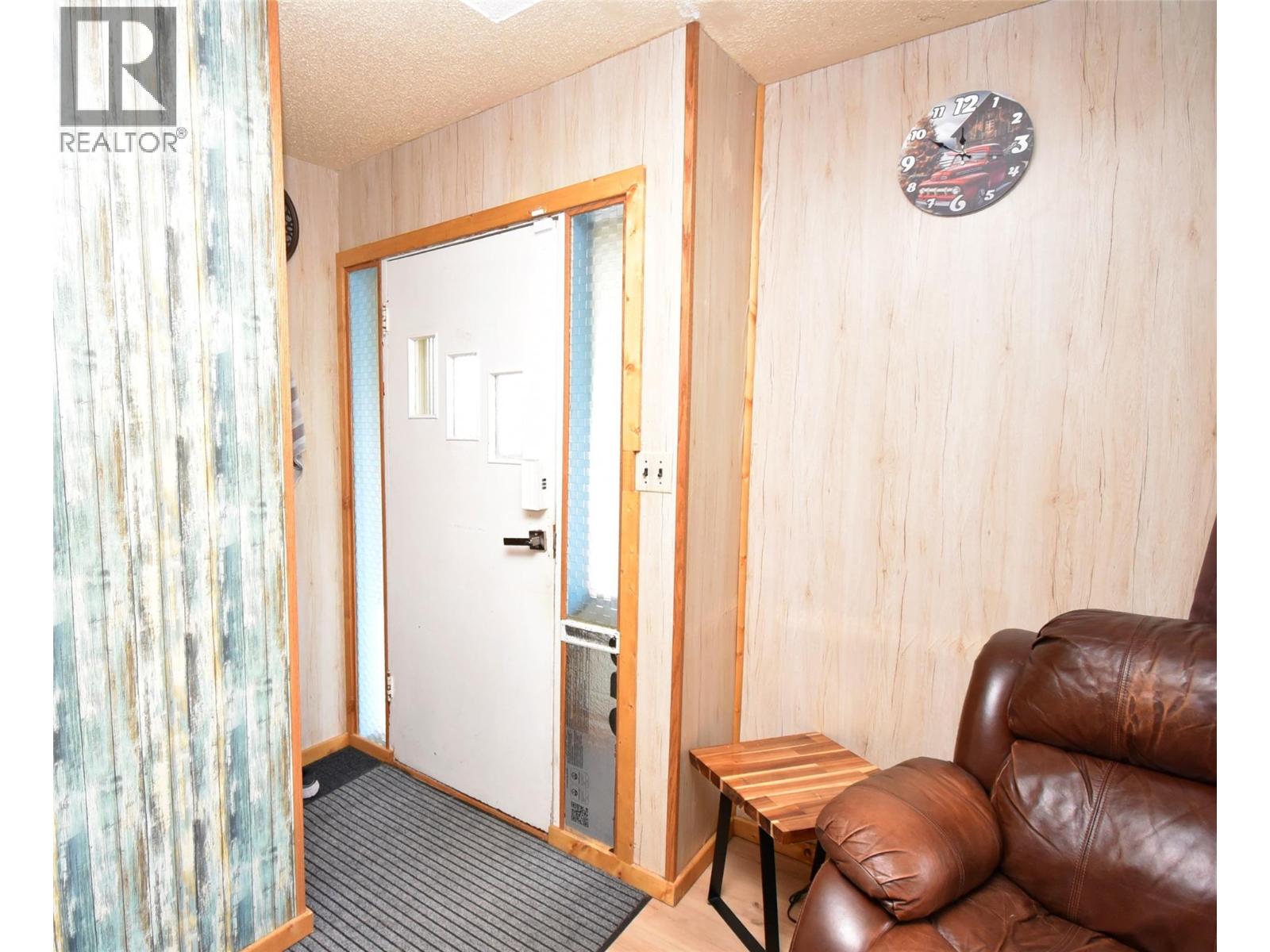 Photo 1 of 3011 38 Street, Vernon BC