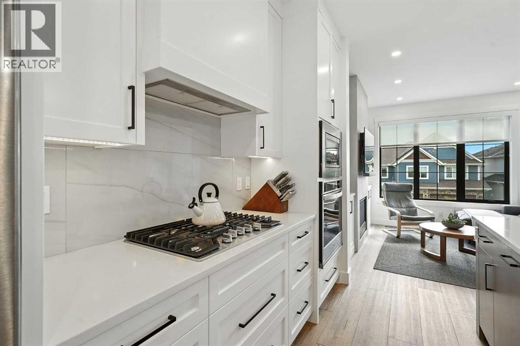 Single Family House for Sale in  Discovery Drive SW Discovery Ridge Calgary 