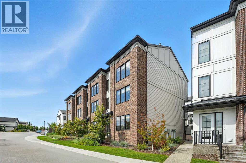 Single Family House for Sale in  Discovery Drive SW Discovery Ridge Calgary 