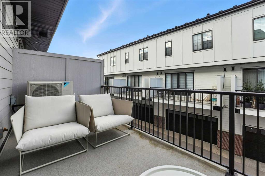 Single Family House for Sale in  Discovery Drive SW Discovery Ridge Calgary 