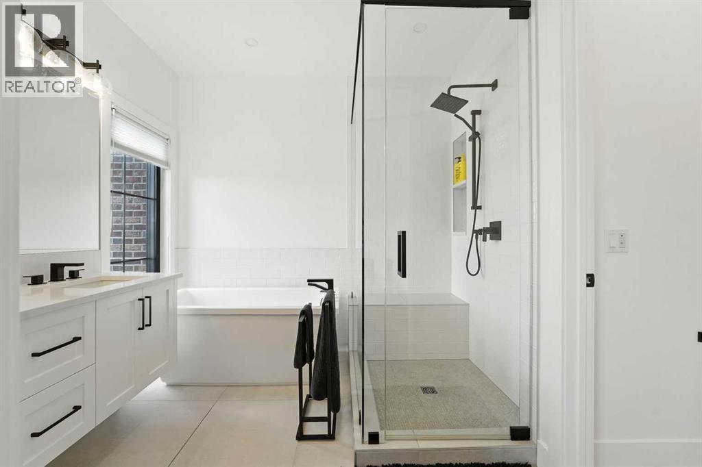 Single Family House for Sale in  Discovery Drive SW Discovery Ridge Calgary 