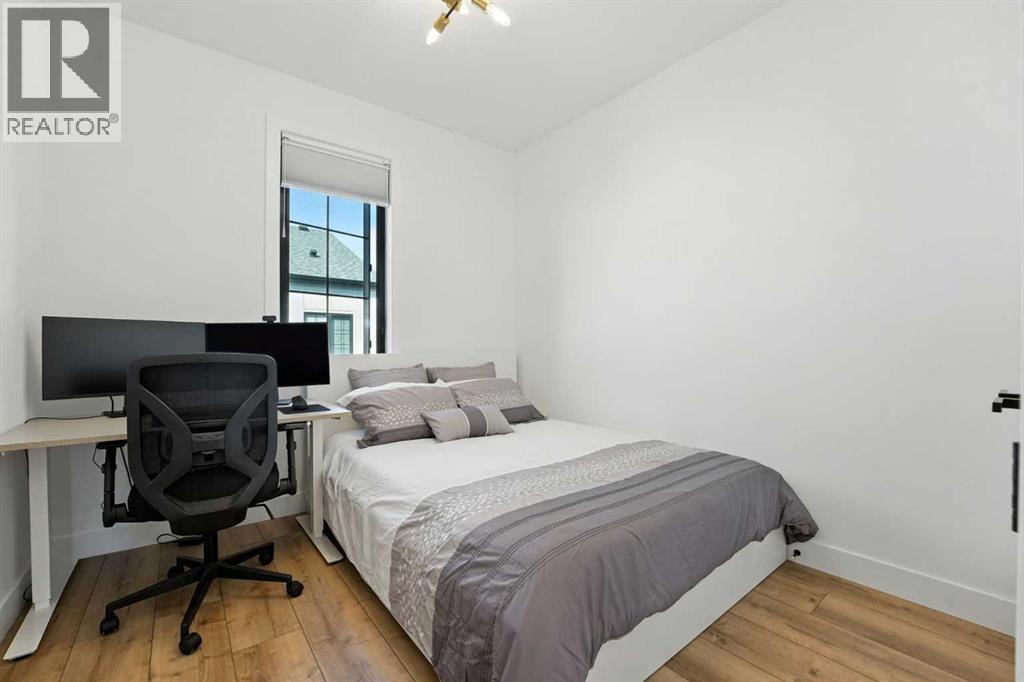 Single Family House for Sale in  Discovery Drive SW Discovery Ridge Calgary 