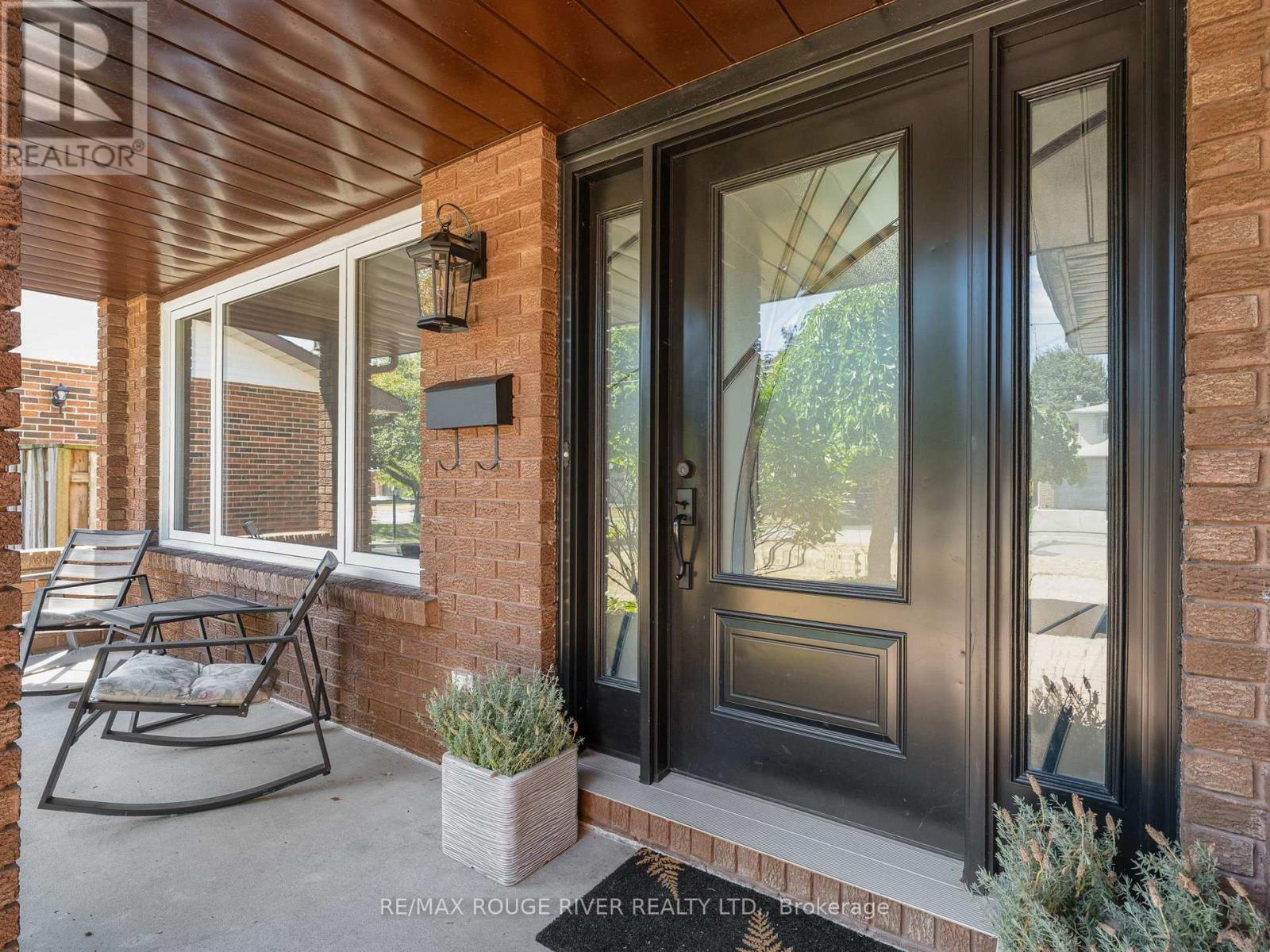 Photo 18 of 161 Armour Court, Cobourg ON