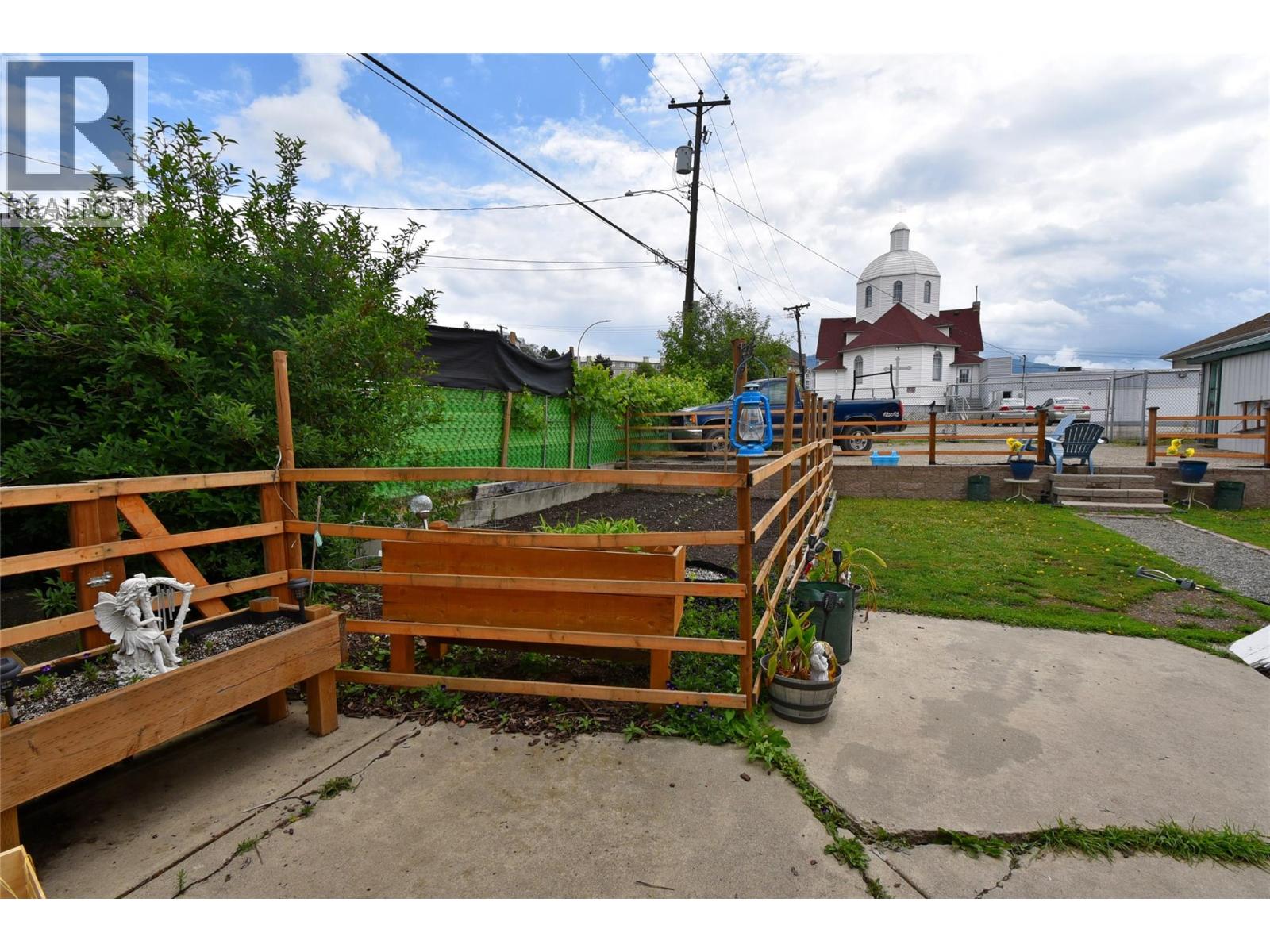 Photo 7 of 3011 38 Street, Vernon BC