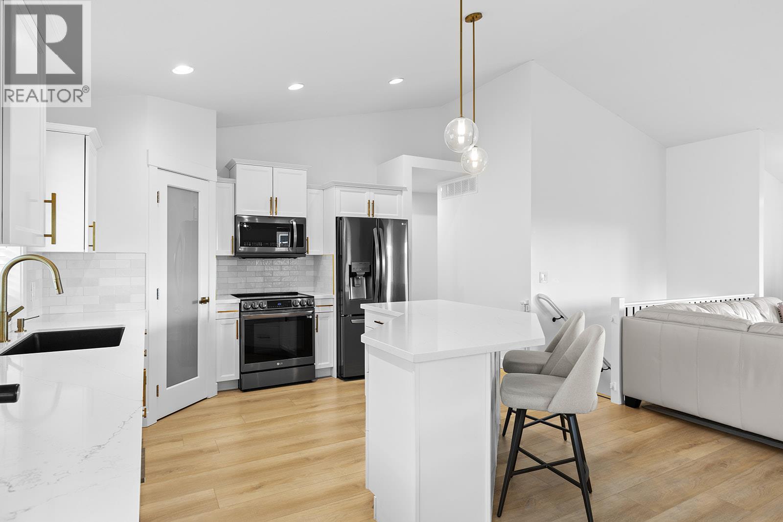 Photo 37 of 1326 Tanemura Crescent, Kelowna BC