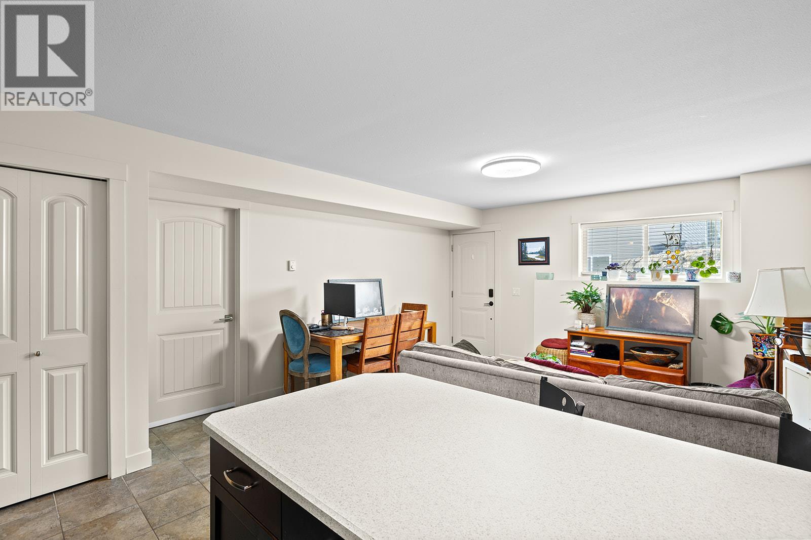 Photo 14 of 1326 Tanemura Crescent, Kelowna BC
