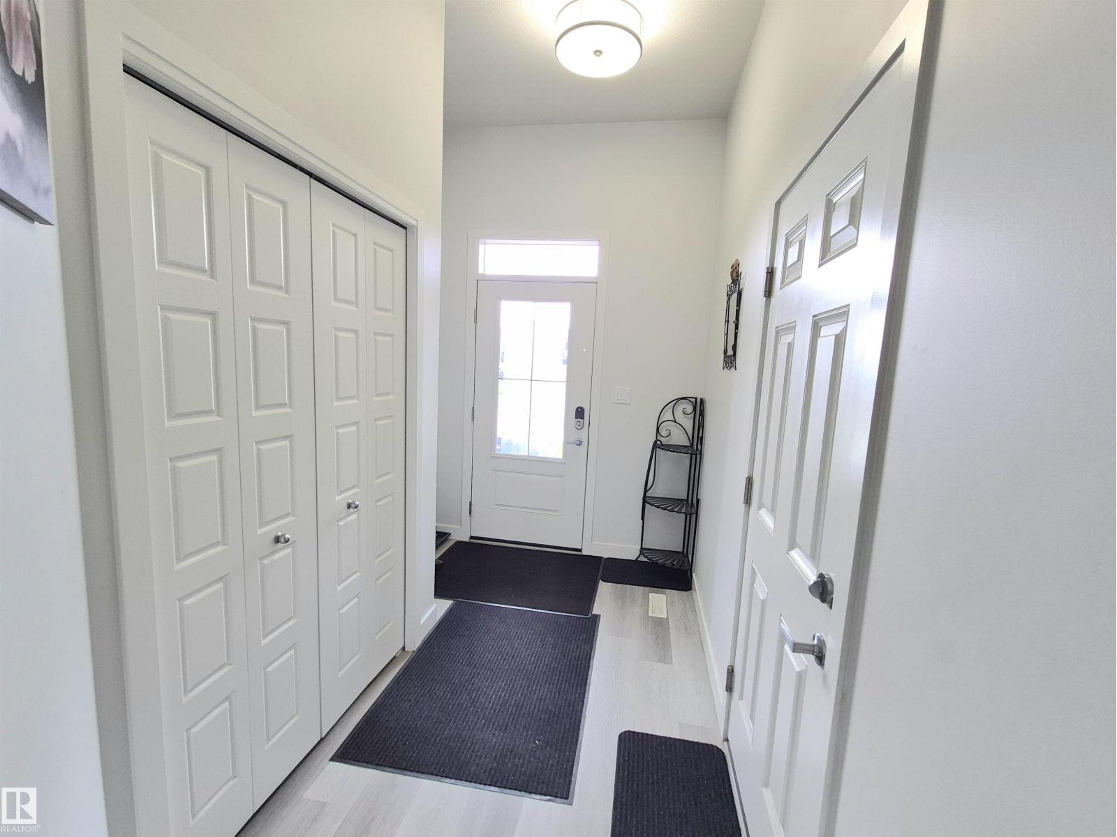 Photo 23 of 1727 Plum Cr Sw, Edmonton AB