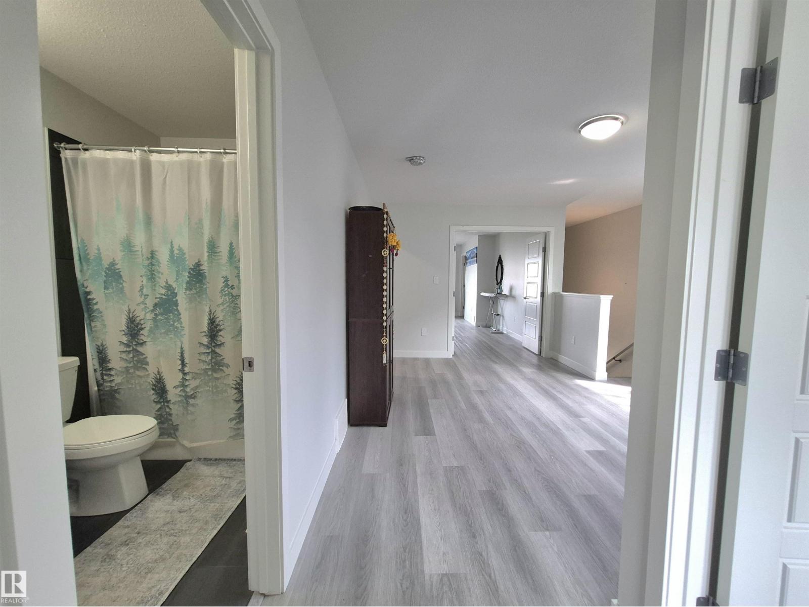 Photo 35 of 1727 Plum Cr Sw, Edmonton AB