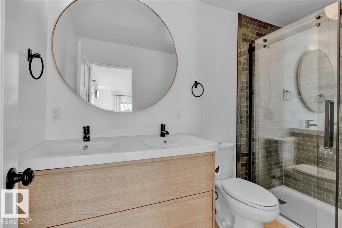 Photo 36 of 9324 75 Av Nw, Edmonton AB