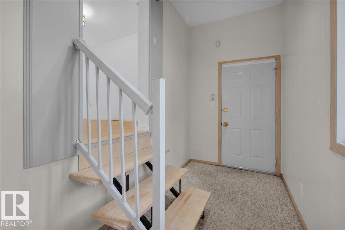 Photo 44 of 9324 75 Av Nw, Edmonton AB