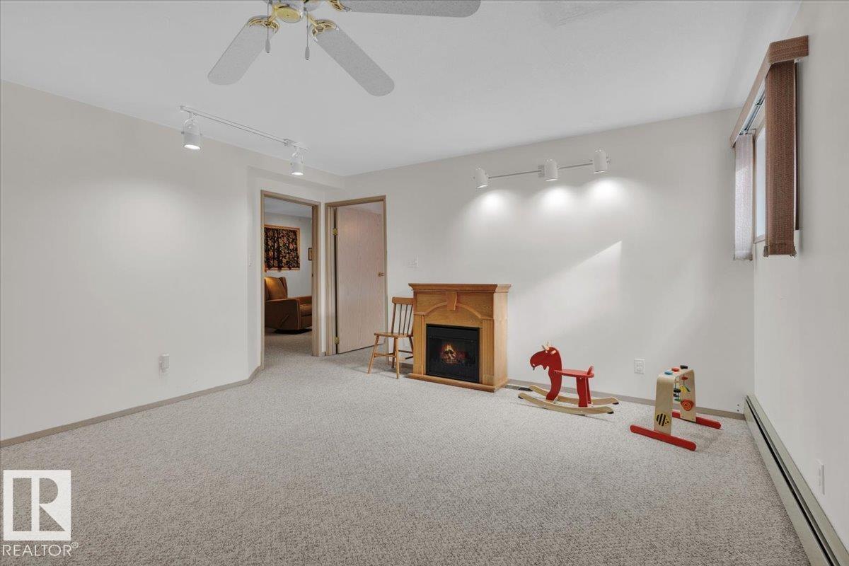 Photo 51 of 9324 75 Av Nw, Edmonton AB
