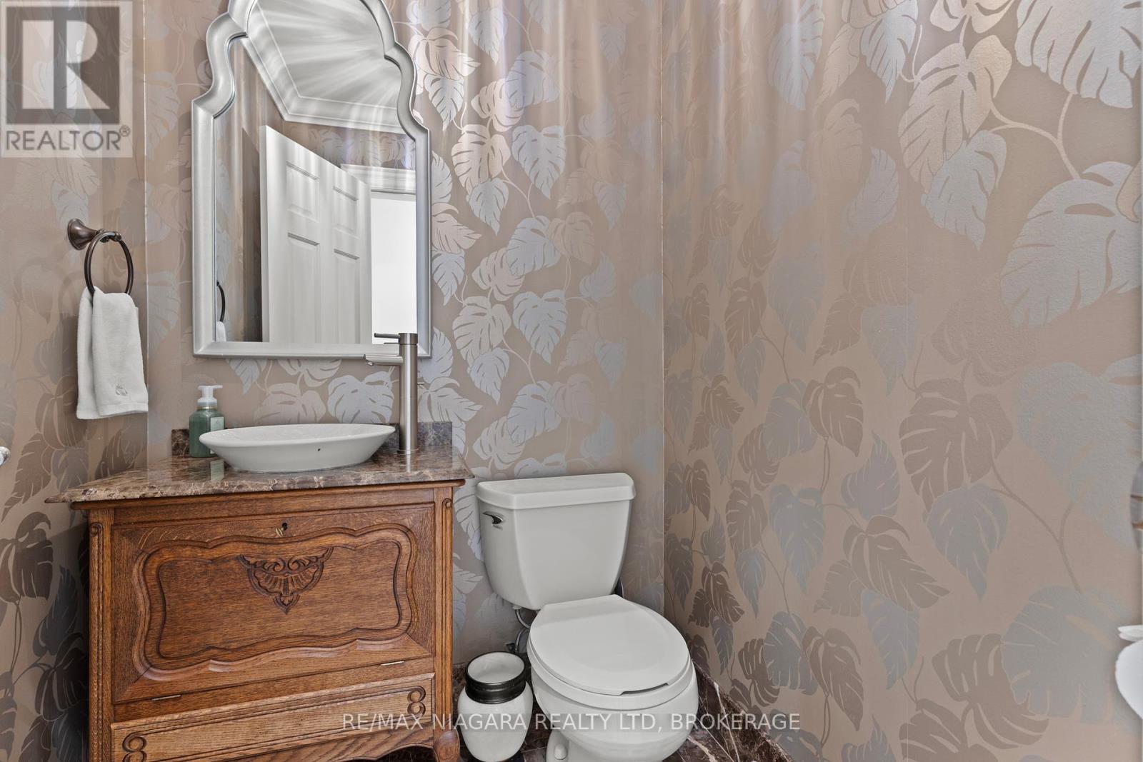 Photo 26 of 380 Nassau Street, Niagaraonthelake ON